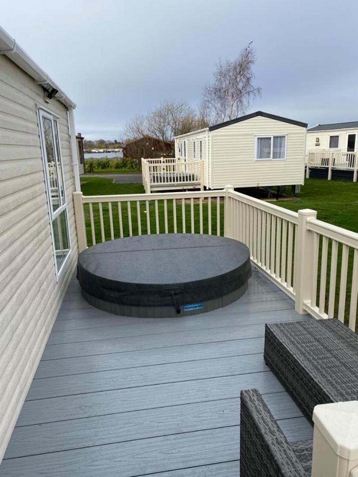 Kingfisher Court 2 Tattershall Lakes With Hot Tub Dış mekan fotoğraf